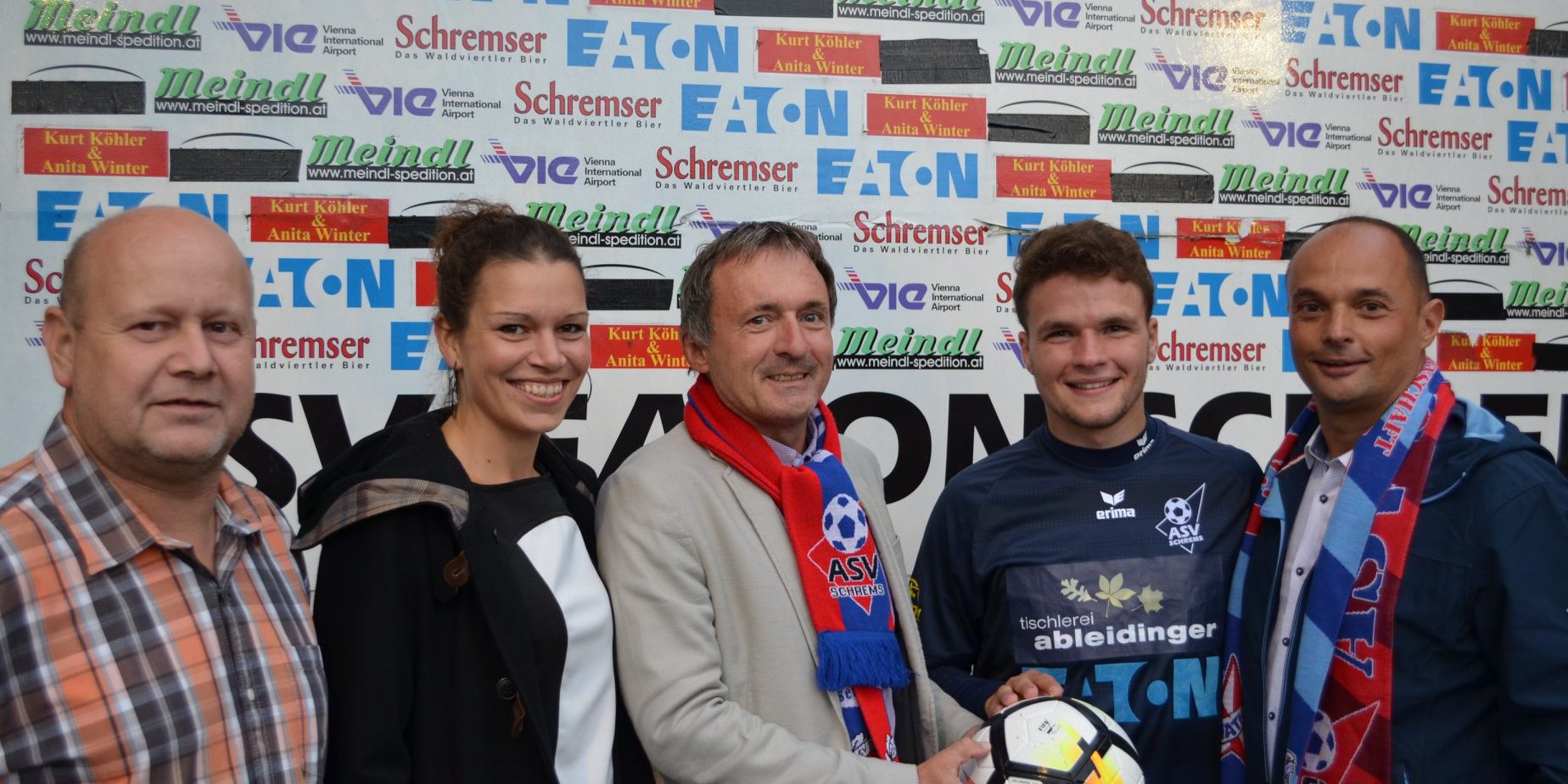 40542115_1962204723837095_1979617359496740864_o