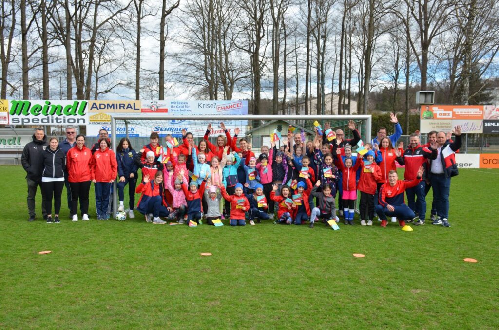 Ostar-Richi Mädchen Festival ein voller Erfolg
