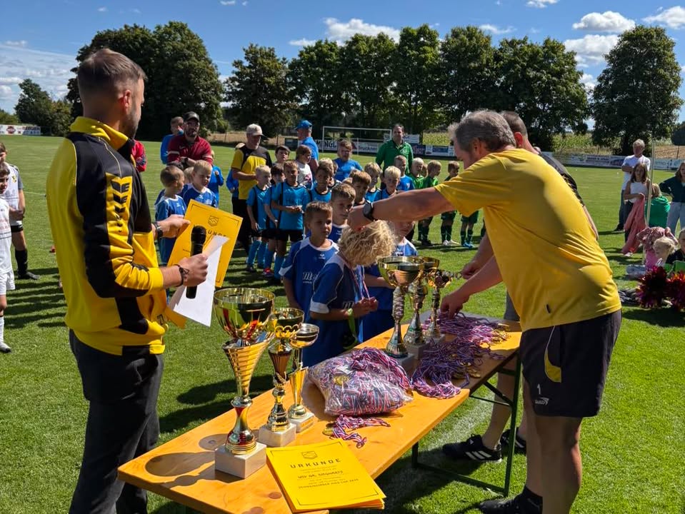 Heute Vormittag haben unsere beiden U8, …