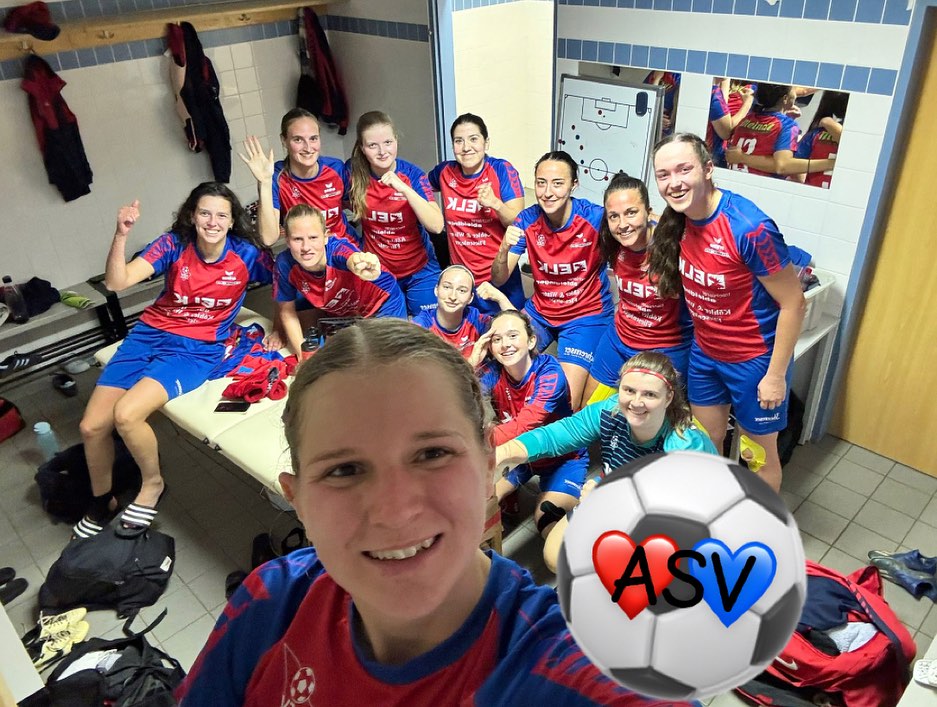 About Sunday 💙❤️