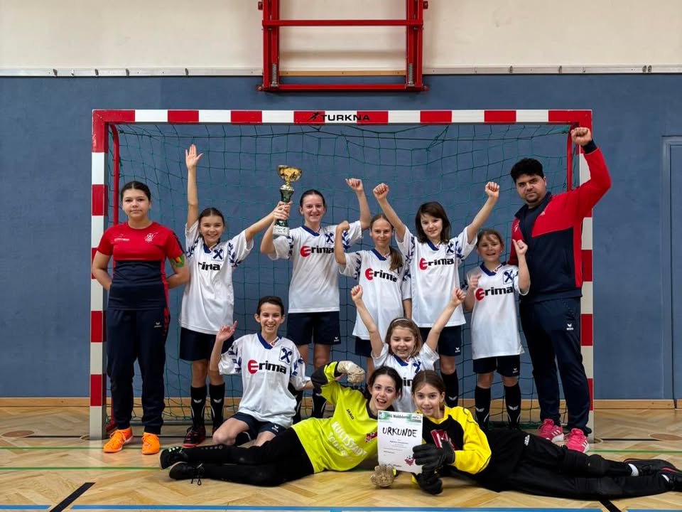 Unsere #u10 Mädls haben heute Vormittag …