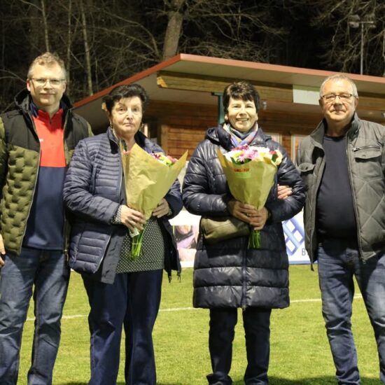 Am Freitag, vor dem Heimspiel der …