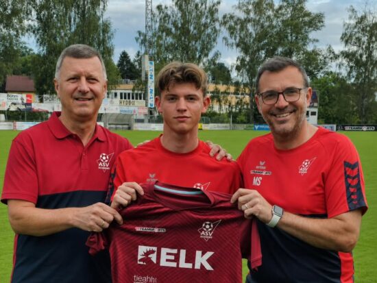 738877839_1502785028312953_6121760610508771787_n.jpg 🔴🔵 Willkommen beim ASV EATON Schrems, Jannik Nachförg! 🔴🔵