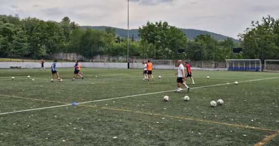 Am Freitag absolvierte unsere Kampfmannschaft eine …